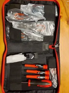 Brand New Yonex AC620 Stringing Tool Kit (GTA) ax7W0ZBn o