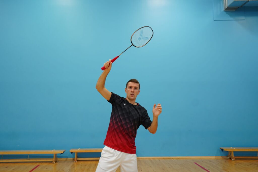 the 5 types of smashes in badminton how to do them 1